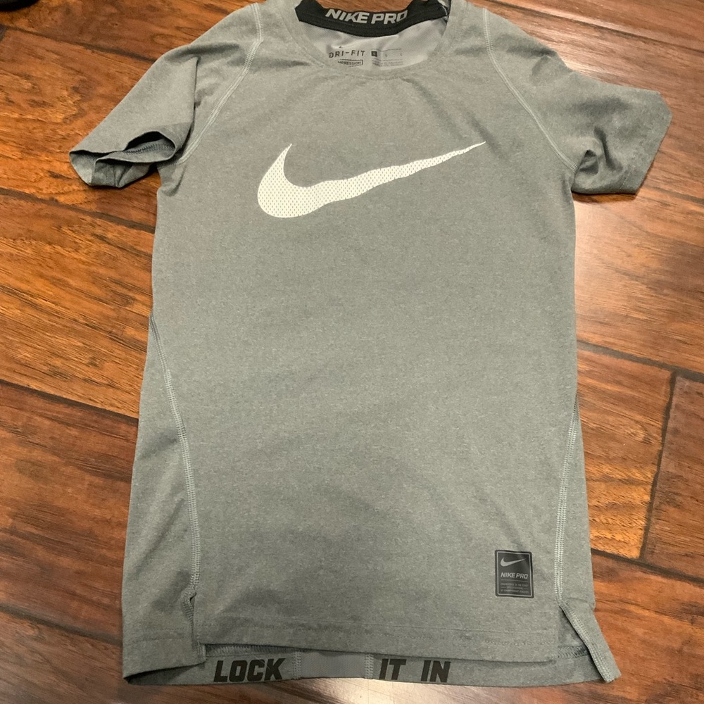 Boys Fitted Nike Shirt